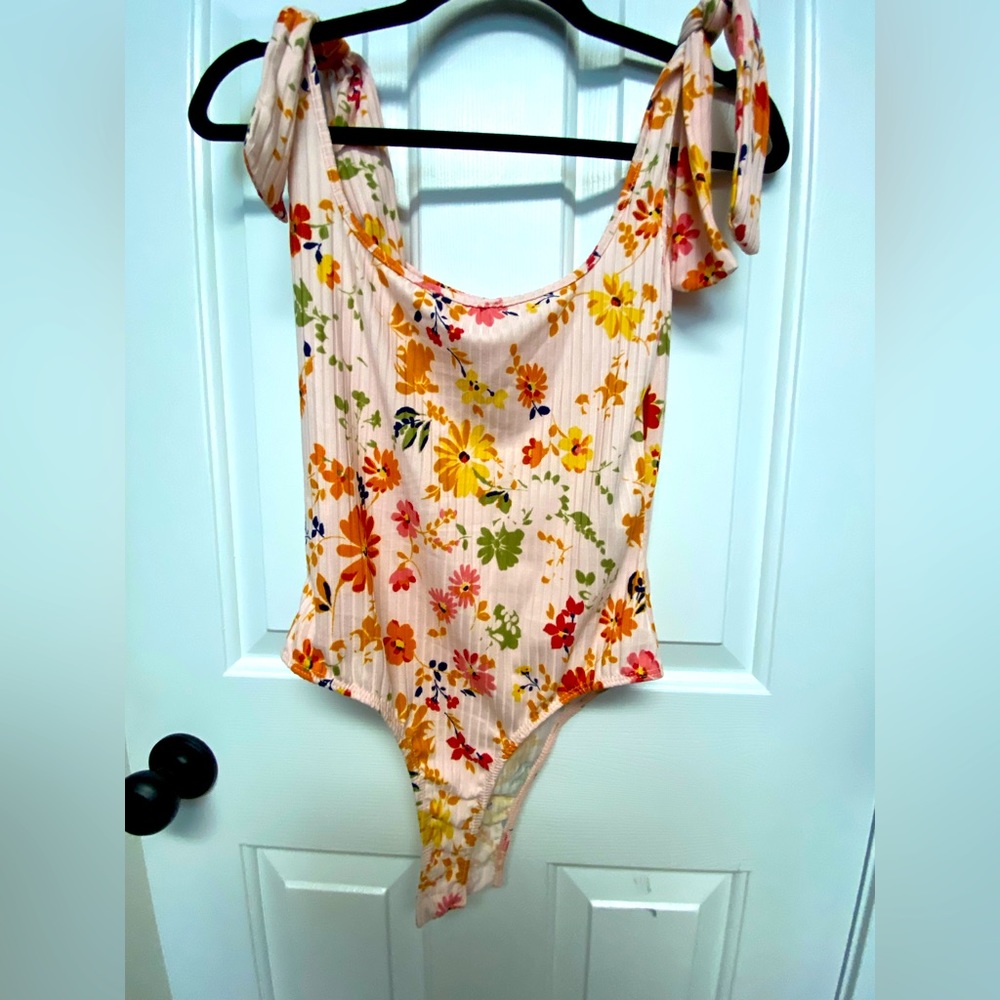 Great condition, only worn once.  Size small.